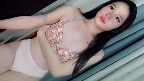 Snapshot of heavenlycum69_mickey chatting on 09-17-25, 06:42 Mickey online show from 09-17-25, 06:42