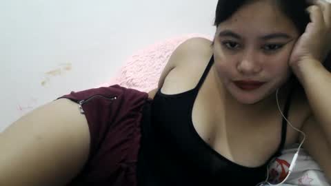 Snapshot of heavenlyeyes69 chatting on 12-17-24, 04:23 heavenlyeyes69 online show from 12-17-24, 04:23