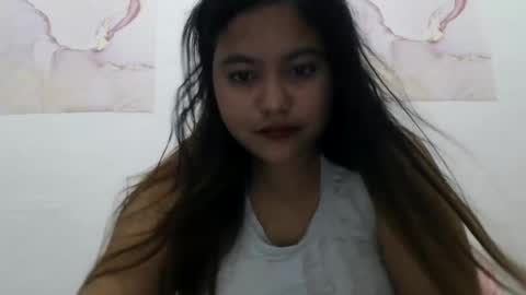 Snapshot of heavenlyeyes69 chatting on 12-20-24, 05:25 heavenlyeyes69 online show from 12-20-24, 05:25