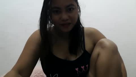 Snapshot of heavenlyeyes69 chatting on 11-15-25, 09:00 heavenlyeyes69 online show from 11-15-25, 09:00