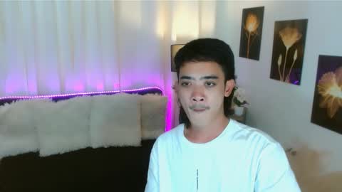 Snapshot of heavenlyhugecockx chatting on 10-03-25, 09:50 heavenlyhugecockx online show from 10-03-25, 09:50