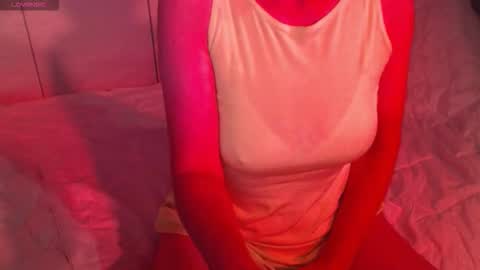 Snapshot of heavenlykiss chatting on 09-09-25, 01:21 Chani online show from 09-09-25, 01:21