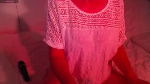 Snapshot of heavenlykiss chatting on 09-29-25, 07:02 Chani online show from 09-29-25, 07:02