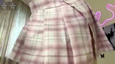 heavenmoth online show from 02-23-26, 01:19