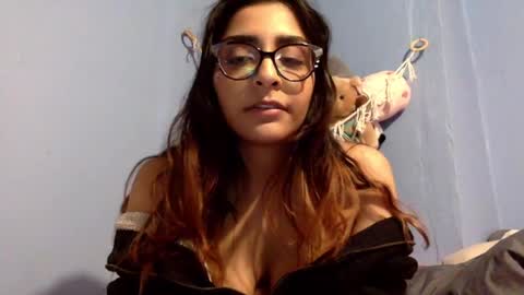 Snapshot of heavensbunny chatting on 12-04-24, 05:49 heaven the muslim slut online show from 12-04-24, 05:49