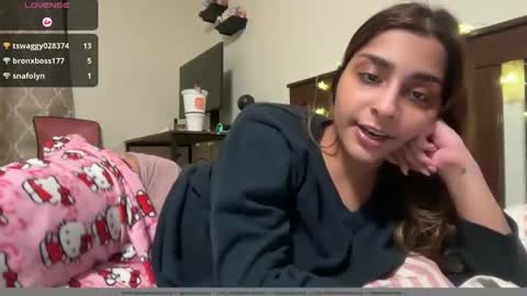 heaven the muslim slut online show from 12-16-25, 04:06