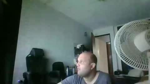 Snapshot of heavy_rebellxc chatting on 01-17-26, 06:44 Heavy Rebell online show from 01-17-26, 06:44