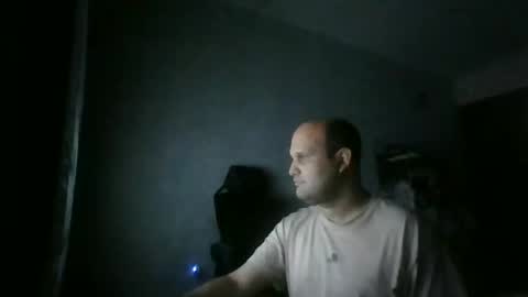 Snapshot of heavy_rebellxc chatting on 02-17-26, 06:10 Heavy Rebell online show from 02-17-26, 06:10