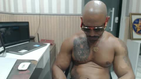Snapshot of hebertgomes chatting on 01-14-26, 08:25 hebertgomes online show from 01-14-26, 08:25