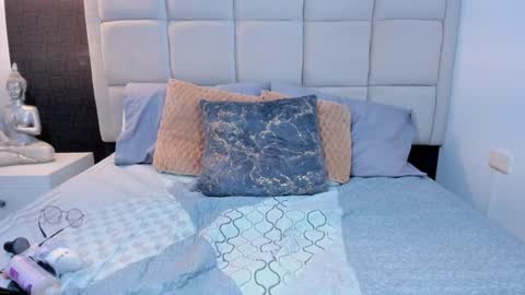 Snapshot of hecate1_ chatting on 01-14-25, 05:56 Keira Hecate online show from 01-14-25, 05:56
