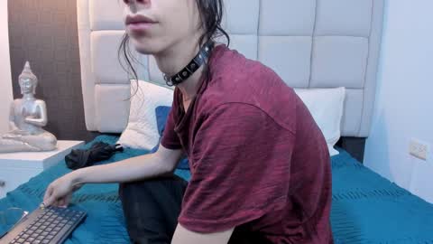 Snapshot of hecate1_ chatting on 01-29-25, 07:22 Keira Hecate online show from 01-29-25, 07:22