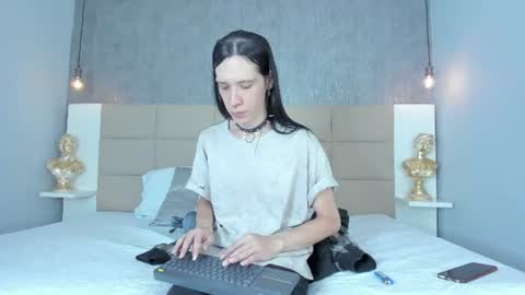 Keira Hecate online show from 07-08-26, 07:29