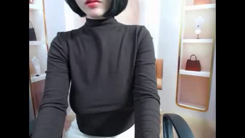 Snapshot of hechin chatting on 02-02-26, 11:58 love bug online show from 02-02-26, 11:58