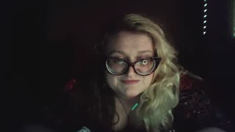 Snapshot of hectepeace chatting on 05-24-26, 05:45 hectepeace online show from 05-24-26, 05:45