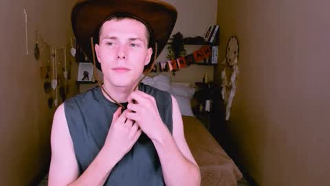 Snapshot of hector_spector chatting on 10-30-25, 10:49 Hector online show from 10-30-25, 10:49