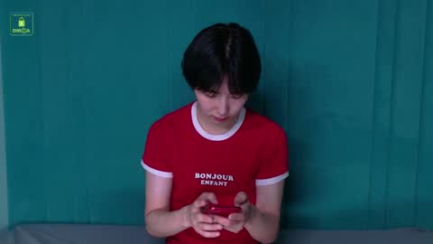 HEEJIN online show from 05-24-26, 04:50