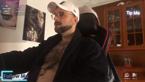 Snapshot of heels4funn chatting on 11-11-25, 08:03 Fran online show from 11-11-25, 08:03