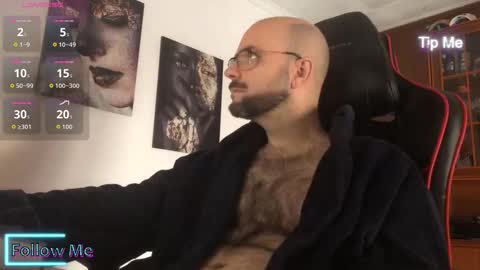 Snapshot of heels4funn chatting on 11-18-25, 07:57 Fran online show from 11-18-25, 07:57