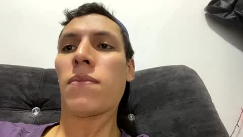 Snapshot of hefesto_69 chatting on 12-11-24, 05:32 hefesto_69 online show from 12-11-24, 05:32