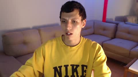 Snapshot of hefesto_69 chatting on 12-21-24, 02:30 hefesto_69 online show from 12-21-24, 02:30