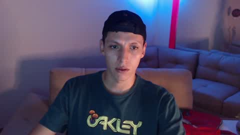 Snapshot of hefesto_69 chatting on 01-21-25, 12:57 hefesto_69 online show from 01-21-25, 12:57