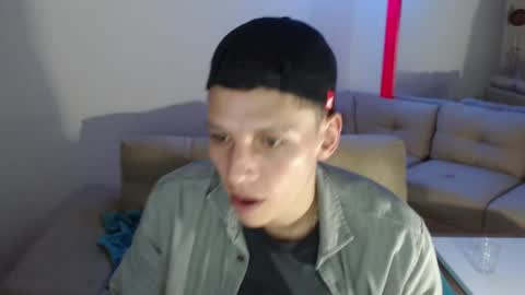 Snapshot of hefesto_69 chatting on 03-03-25, 01:42 hefesto_69 online show from 03-03-25, 01:42