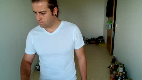 Snapshot of hei_69 chatting on 09-20-25, 10:16 hei_69 online show from 09-20-25, 10:16