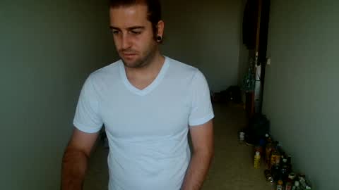 Snapshot of hei_69 chatting on 10-12-25, 03:22 hei_69 online show from 10-12-25, 03:22