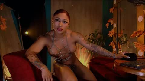 Heidi  online show from 12-21-24, 01:26