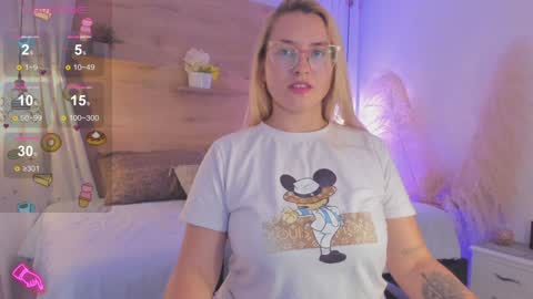 Snapshot of heidishayk chatting on 12-27-24, 07:03 ANTARA REY online show from 12-27-24, 07:03