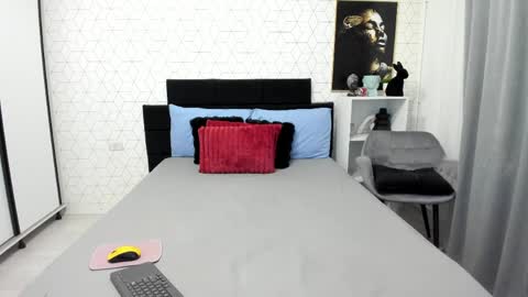 Heidi online show from 04-09-26, 06:02