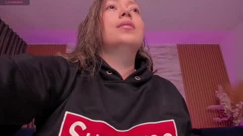 Heidy online show from 11-07-25, 03:17