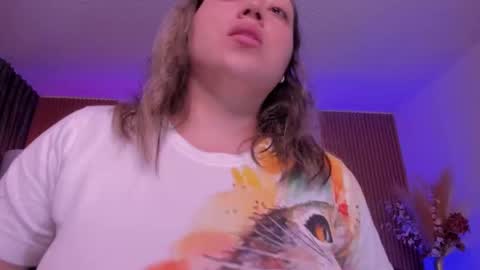 Heidy online show from 12-04-25, 03:38