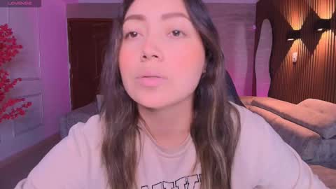 Heidy online show from 03-25-26, 03:12