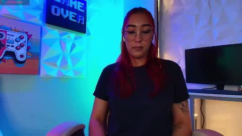   online show from 02-11-25, 02:02