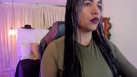              online show from 10-10-25, 04:50