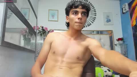 heiker_ online show from 03-04-25, 07:41