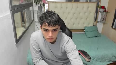 heiker_ online show from 09-27-25, 02:49