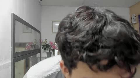 heiker_ online show from 10-08-25, 02:53