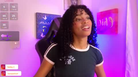 Snapshot of heily_fox chatting on 02-06-25, 06:51 HEILY  online show from 02-06-25, 06:51