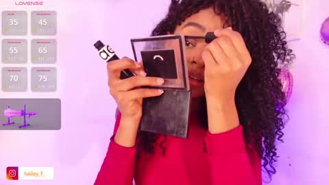 Snapshot of heily_fox chatting on 03-09-25, 07:23 HEILY  online show from 03-09-25, 07:23