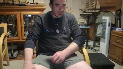 Snapshot of heisherrmann chatting on 04-09-26, 09:26 xxScubaStevexx online show from 04-09-26, 09:26