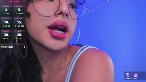 Snapshot of heka_prudence chatting on 12-23-24, 04:55 Heka Prudence online show from 12-23-24, 04:55