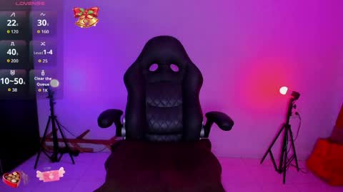 Heka Prudence online show from 05-04-26, 01:56