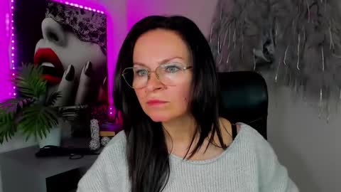 Snapshot of helen_79 chatting on 04-20-26, 03:15 Helen online show from 04-20-26, 03:15
