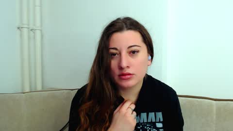 helen_adams_ online show from 12-02-24, 04:53