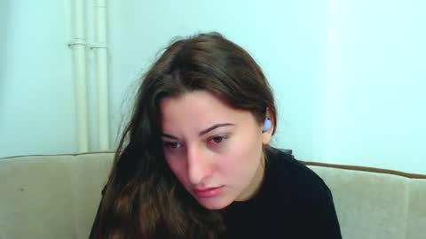 helen_adams_ online show from 12-16-24, 05:17