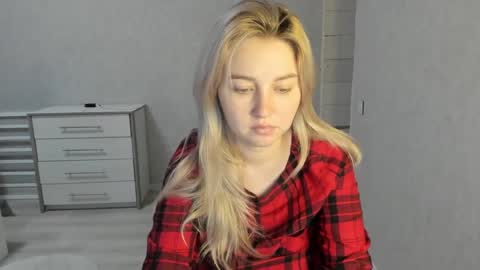 Helen sven online show from 01-05-25, 02:19