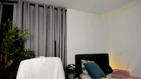 helen_miller online show from 02-22-26, 09:08