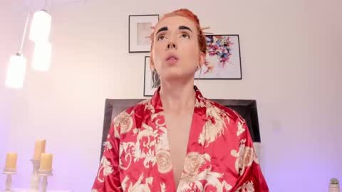 Snapshot of helen_mooree chatting on 01-11-25, 01:43 Helen online show from 01-11-25, 01:43